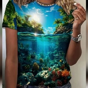 Women’s tshirt